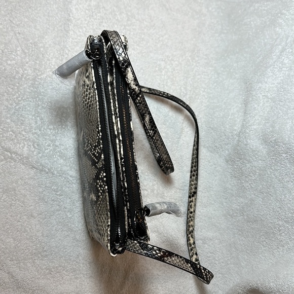 Ted baker - Jamelia Exotic Double Zip Leather Crossbody Bag - Picture 4 of 6